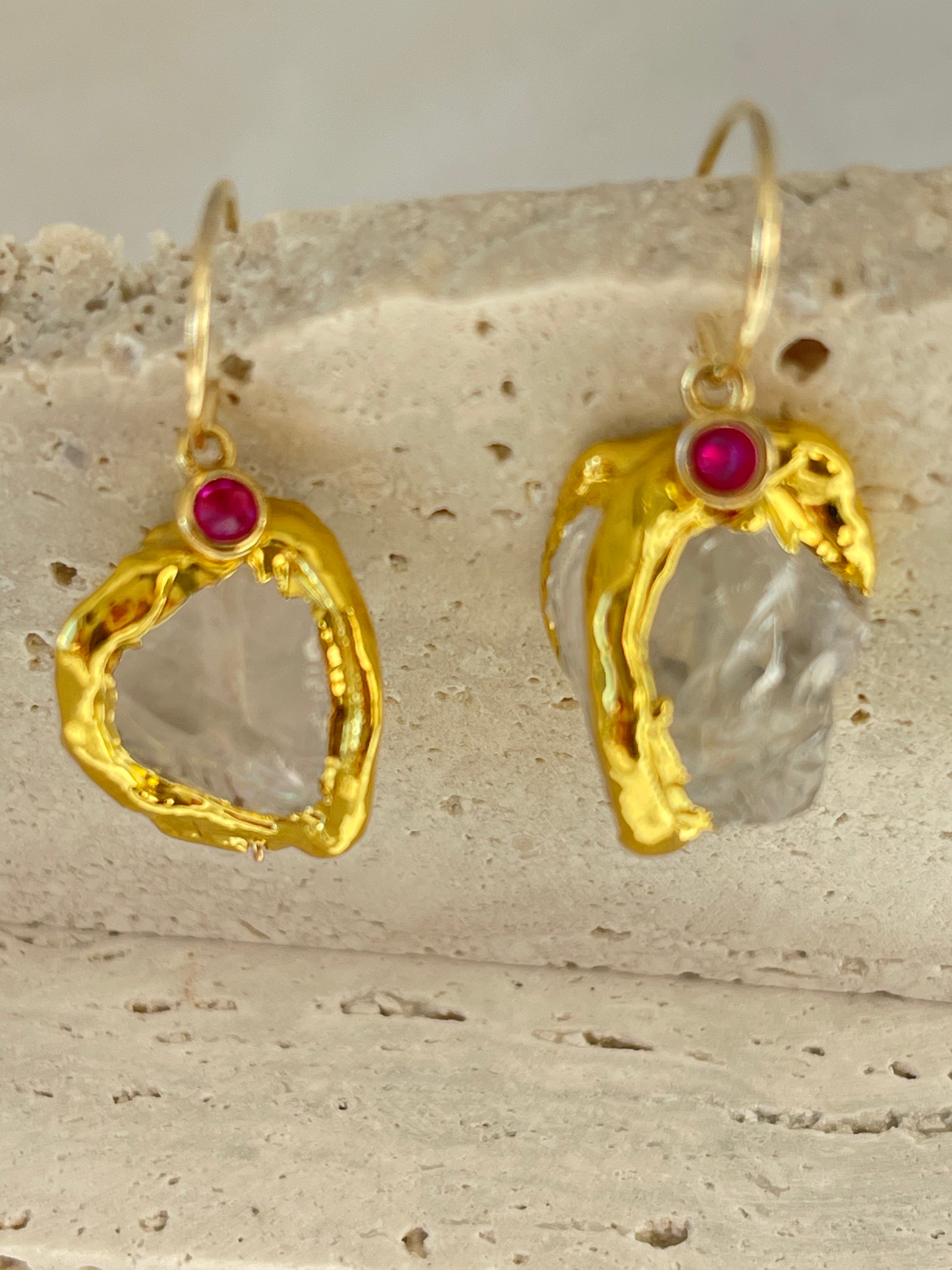 Raw Crystal Golden Earrings - AD Jewellery Copenhagen