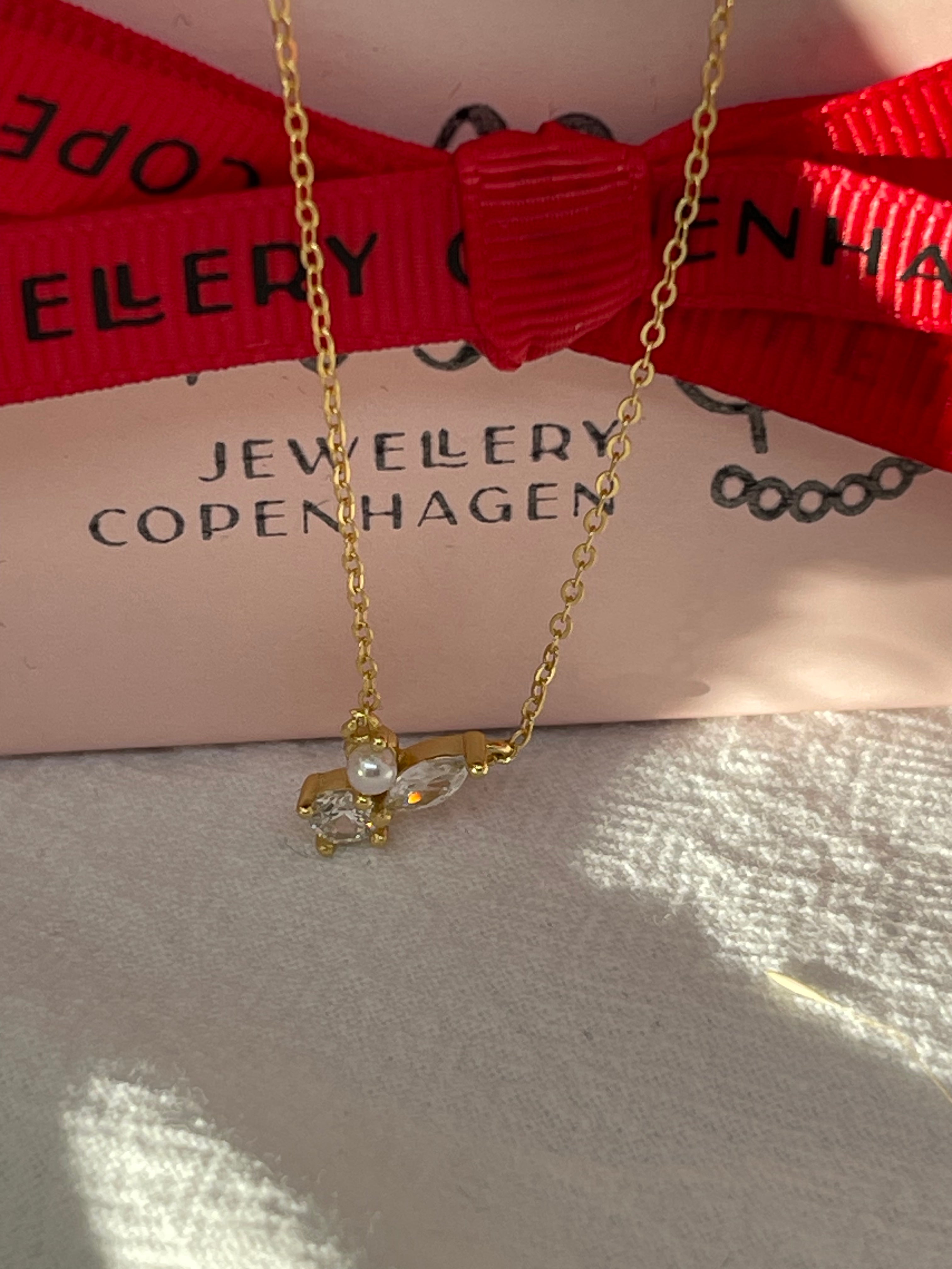 Petite pearl Necklace - AD Jewellery Copenhagen