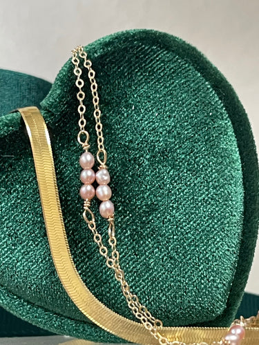 Mini Pearl Golden Necklace - Sisi - AD Jewellery Copenhagen