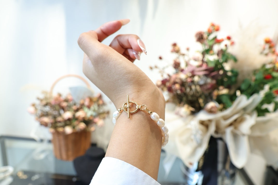 Ethereal Bloom Pearl Bracelet - AD Jewellery Copenhagen