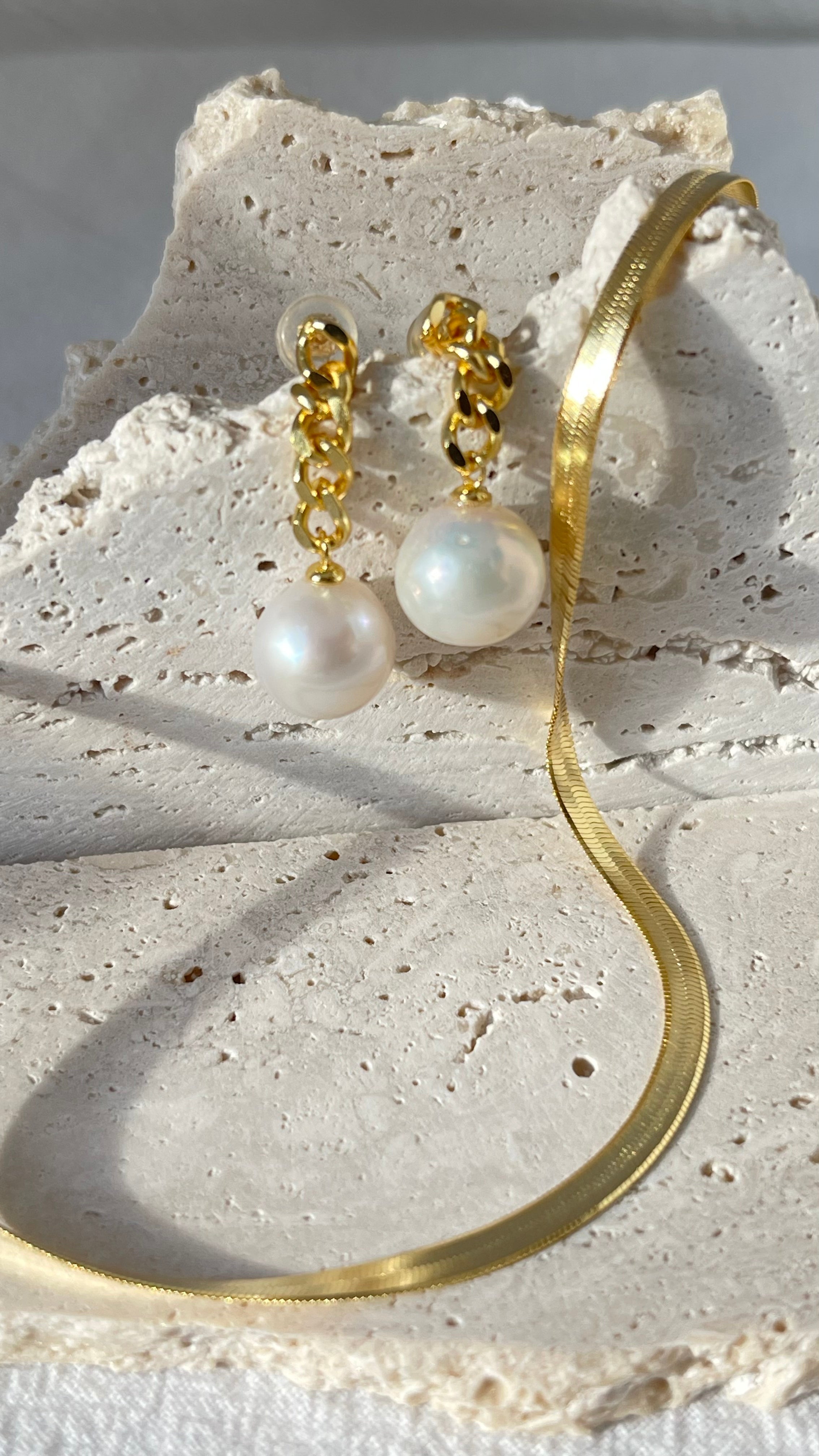 Cuban Chain Pearl Earrings - AD Jewellery Copenhagen