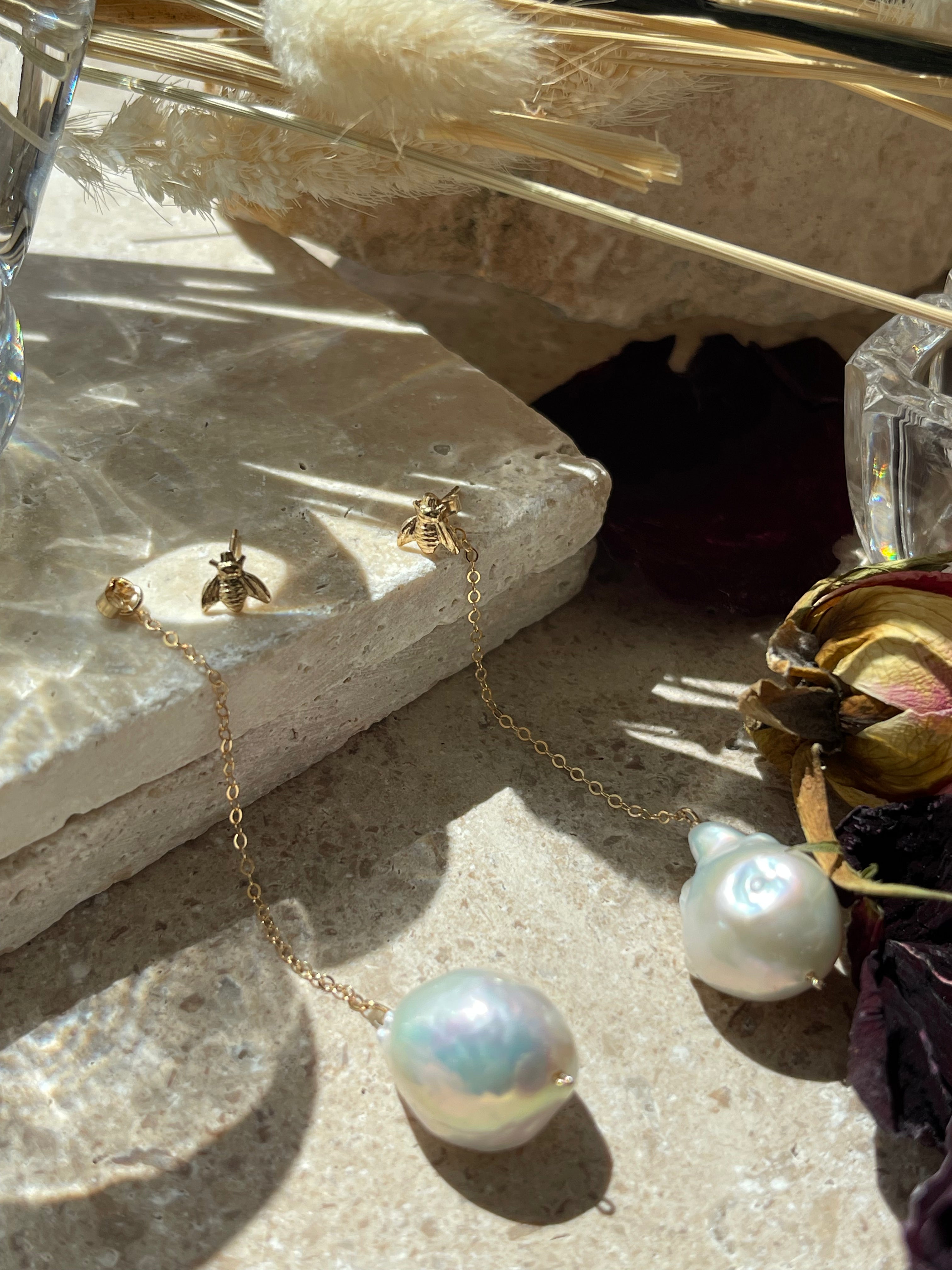 Baroque Pearl Chain Earrings with Honey Bee Studs - Milan - AD Jewellery Copenhagen