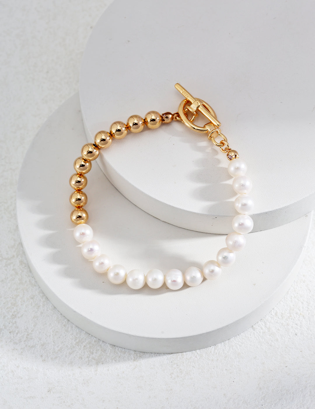 Golden Serenity Pearl Bracelet - AD Jewellery Copenhagen