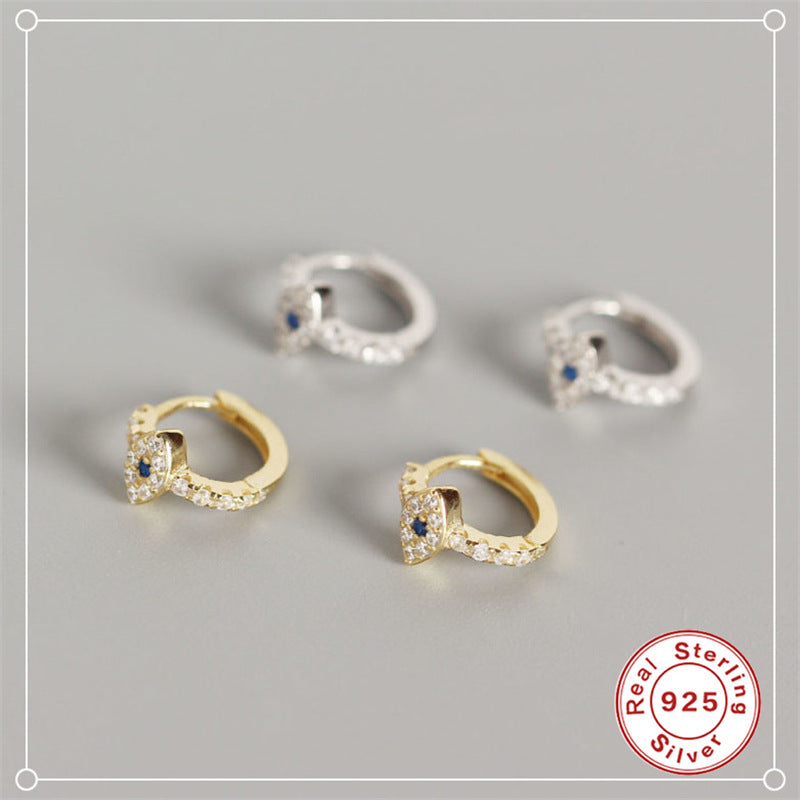 Petite Eyes Huggie hoops single Mix & Match - AD Jewellery Copenhagen
