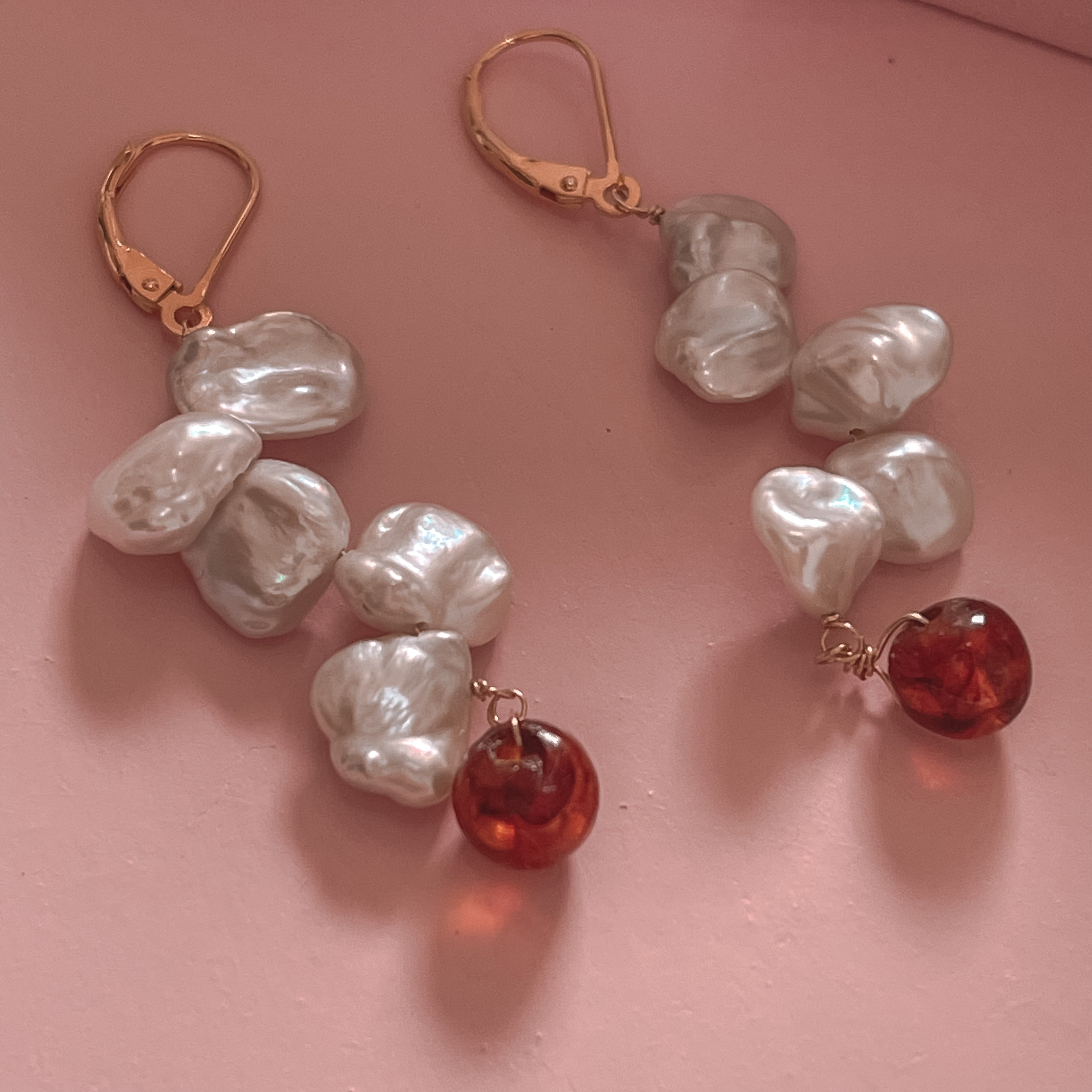 Kenzie Pearl Petals Earrings with natural amber stone - AD Jewellery Copenhagen