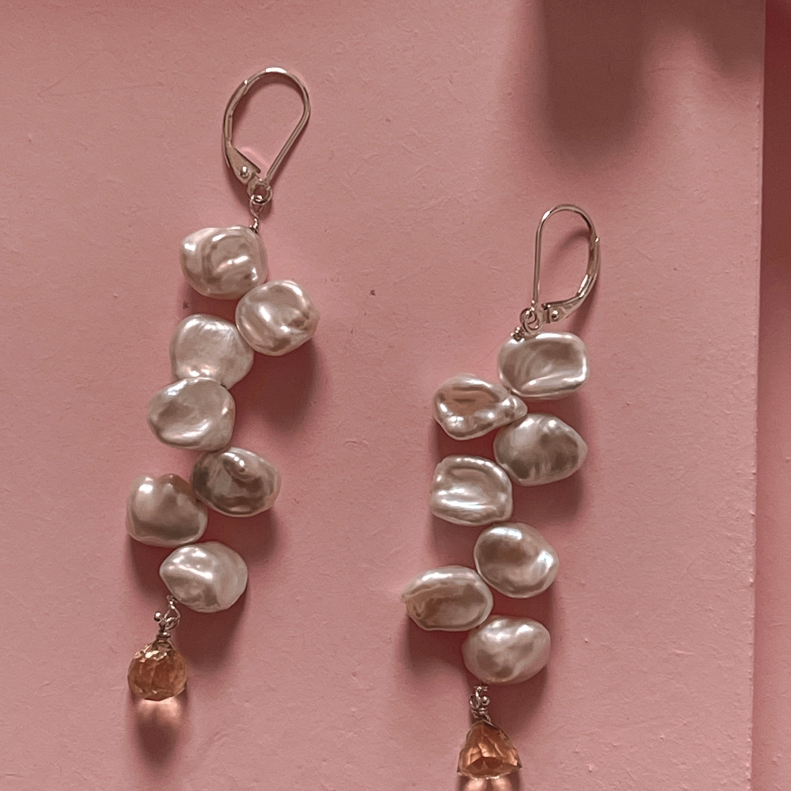 Kenzie Pearl Petals Silver Earrings with Lemon quartz pyramids - AD Jewellery Copenhagen