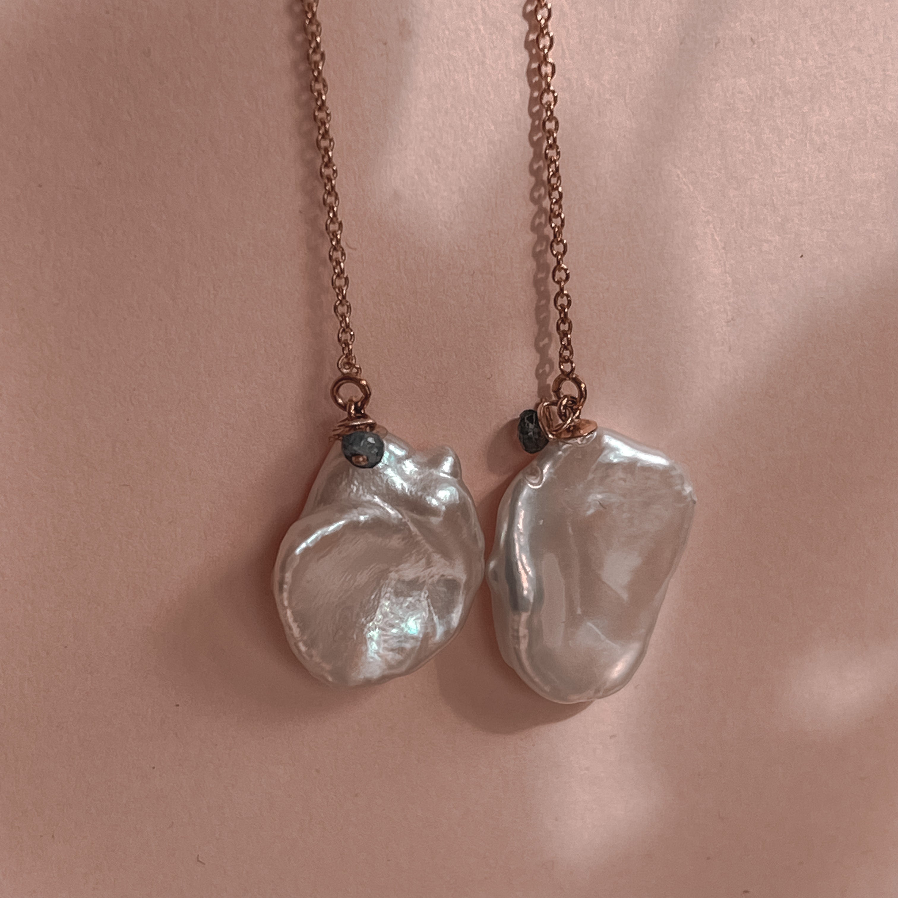 Margaret flourish Pearl threader Earing - AD Jewellery Copenhagen
