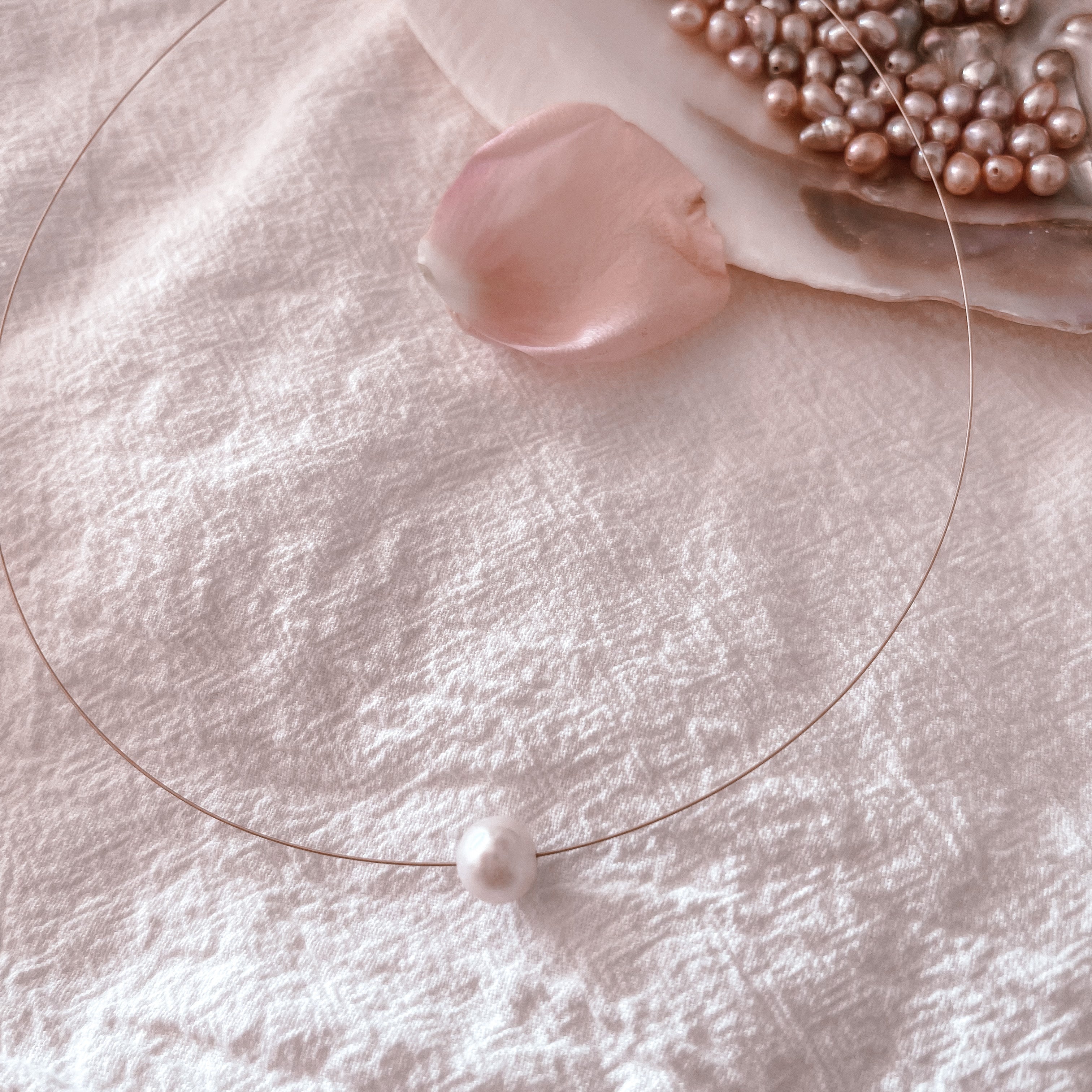 Ava Single Pearl Gold Necklace - AD Jewellery Copenhagen