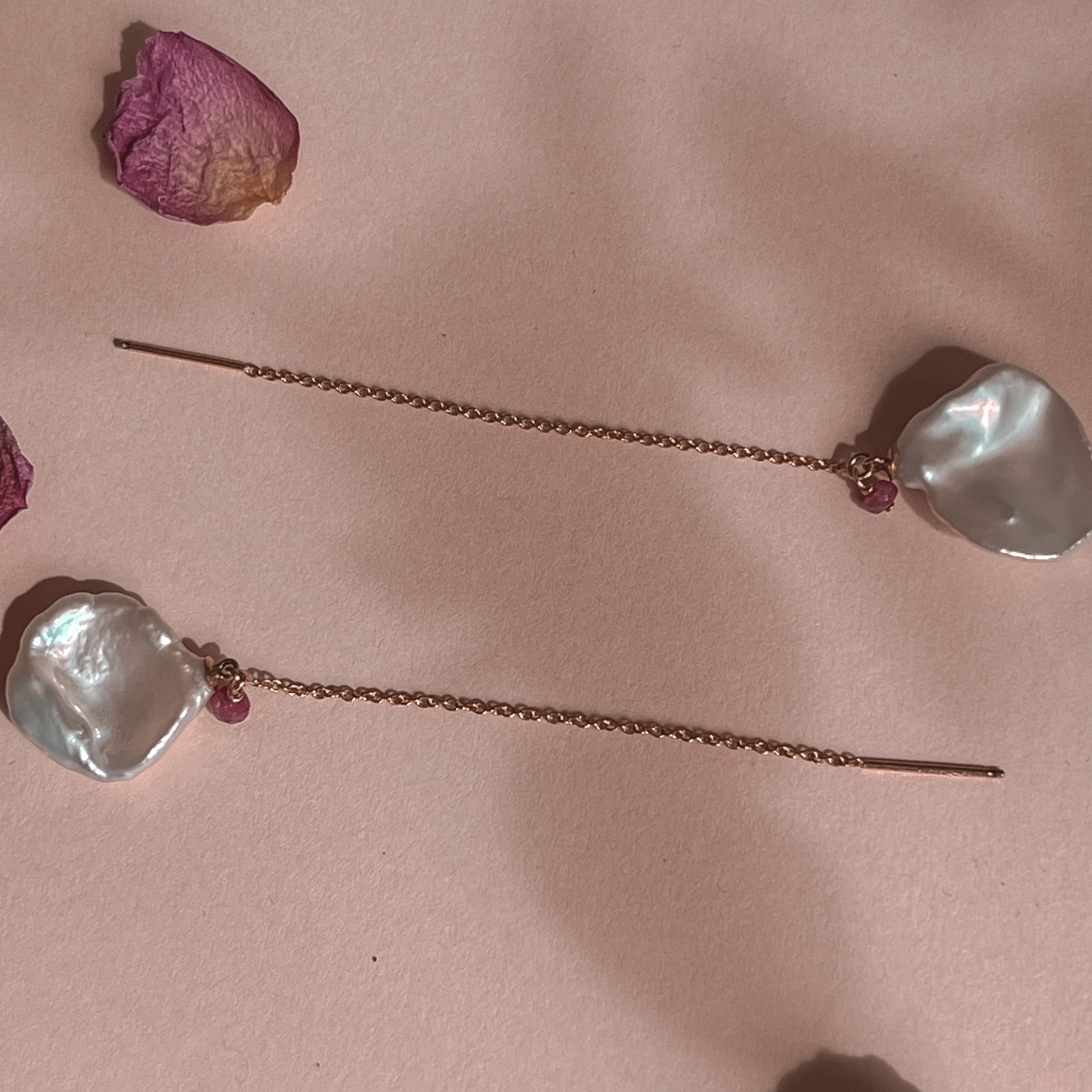 Margaret flourish Pearl threader Earing - AD Jewellery Copenhagen