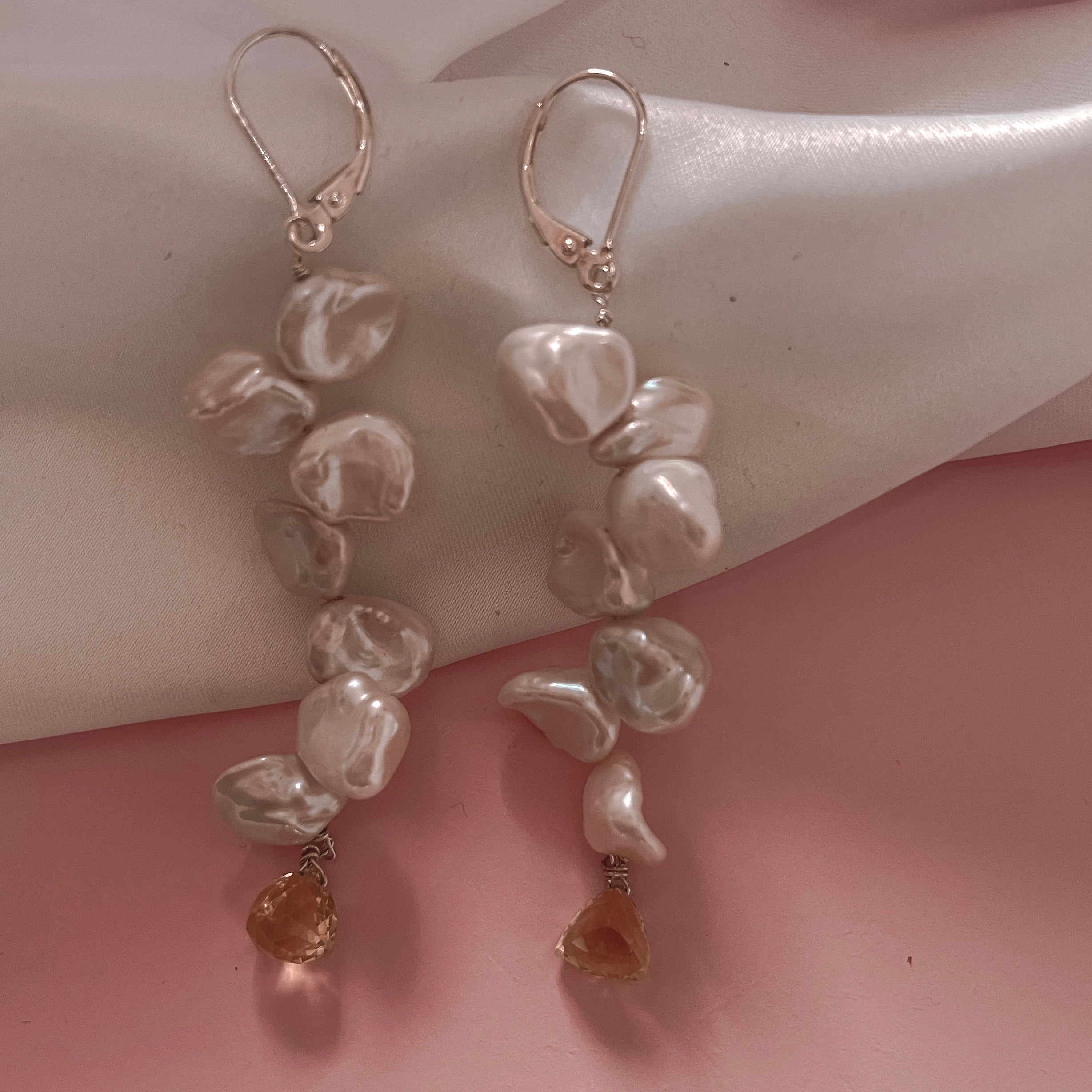 Kenzie Pearl Petals Silver Earrings with Lemon quartz pyramids - AD Jewellery Copenhagen