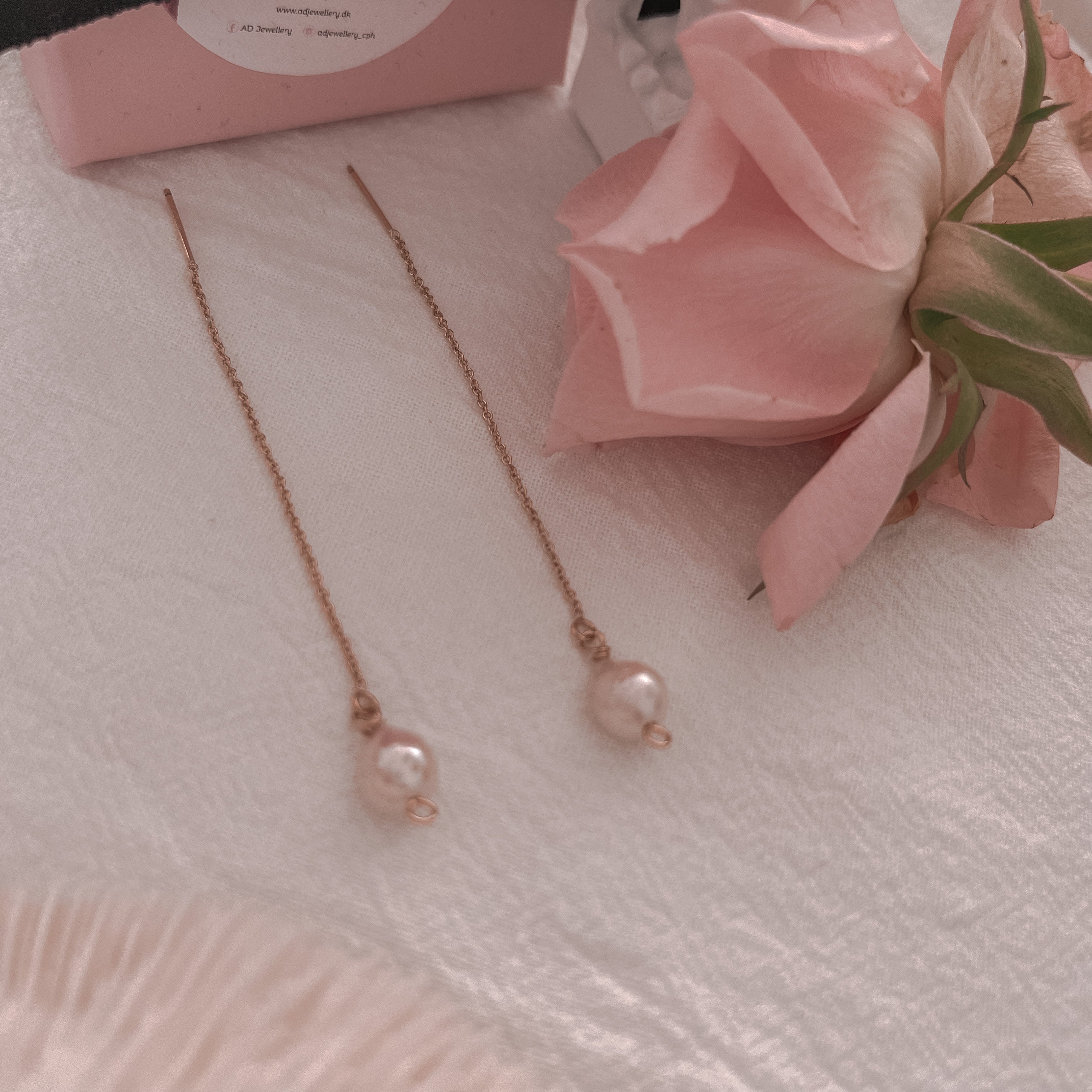 Rania Akoya OCEAN Pearl Threader Earring - AD Jewellery Copenhagen