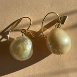 Ivy Pearl Gold Earrings