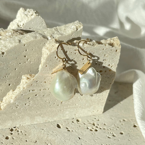 Baroque Earrings with Gold tag