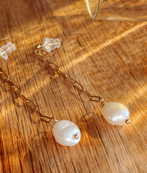 Freya Pearl Gold Drop  Earring - AD Jewellery Copenhagen
