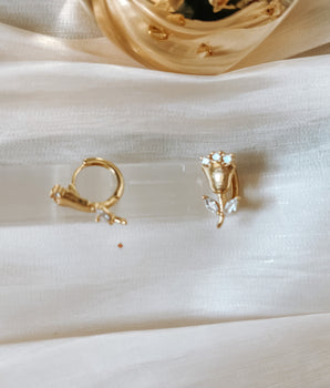 Ninna Gold Earring Huggie - AD Jewellery Copenhagen