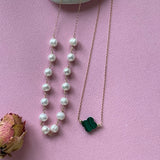 Four  Leaf Clover necklace with green Malachite/ Halskæde