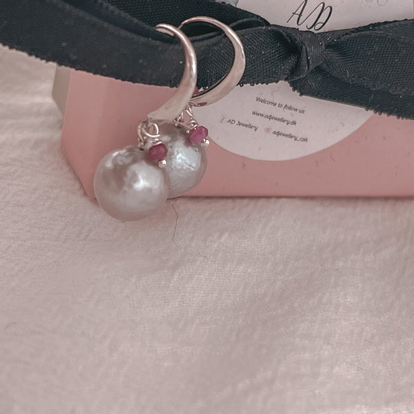 Nature grey Pearl Silver Earrings - Nada