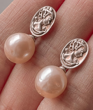 Ellie Pearl drop Earring - AD Jewellery Copenhagen