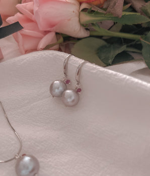 Nature grey Pearl Silver Earrings - Nada - AD Jewellery Copenhagen