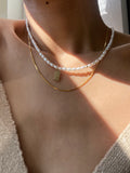 Petit Pearl Gold Necklace w. LOVE Pendant